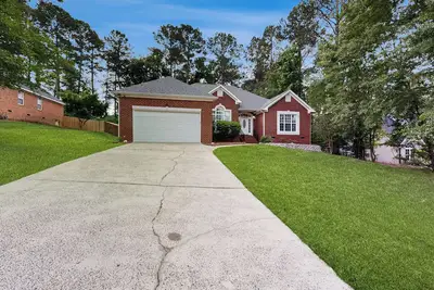 Image de Elegant 4br W & Deck/Yard, Near Augusta National