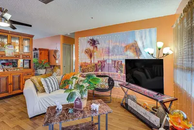 Image de Pet-Friendly Horse Capital Hub w/ Patio & Yard