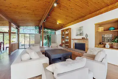 Image de Poolside Oasis! Phoenix Group Sanctuary w/ Patio