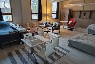 Image de House for small groups or up to 14 persons groups next to the river.