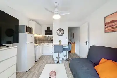 Image de Appartement à 5 minutes de la plage, idéal pour une famille ou entre amis! 🏖️