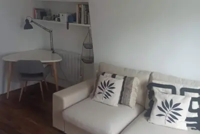 Image de Belle chambre avec vue sur la Tour  d’Eiffel