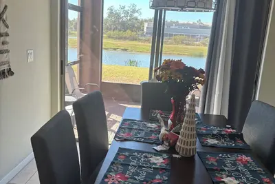 Image de Peaceful 3-bedroom house with Ac in convenient Riverview/Tampa