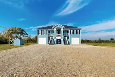 Image de 30-Acre Danbury Retreat By the Bayou: Bbq & Views