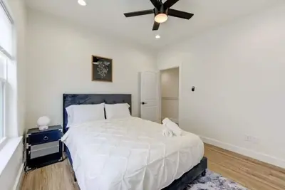 Image de The Radiant Retreat • Midtown 4br/4ba •