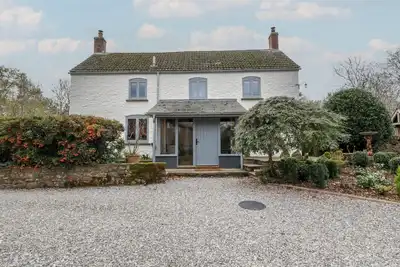 Image de Tawny Cottage, pet friendly, with open fire in Raglan