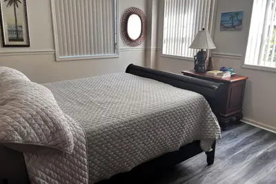 Image de Cozy 1-bedroom cottage in recreation Paradise  and within minutes to airport