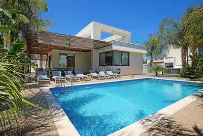 Image de Villa Evergreen - 3bed Bungalow large pool