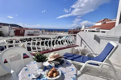 Image de Cindy's Golden Bay Sea View terrace