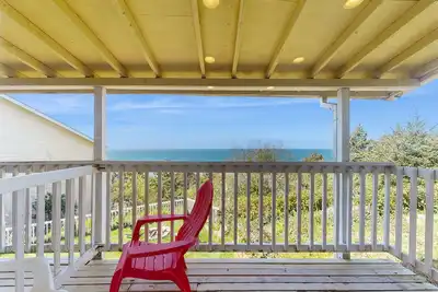 Image de Lovely Oceanview Condo Close to the Beach - Dogs Welcome