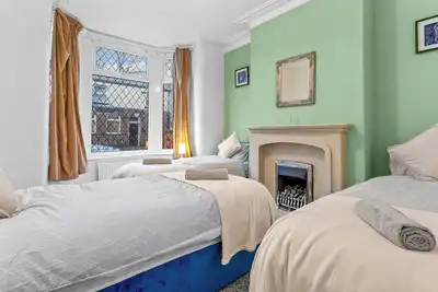 Image de Premium Failsworth Stay - Sleeps up to 14!