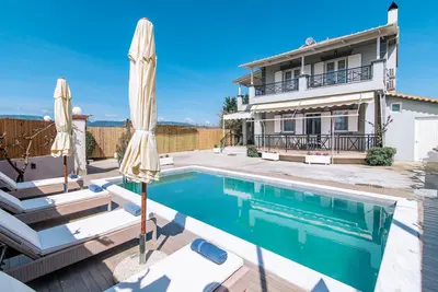 Image de Irene Luxury Villa - Trois Chambres Villa, Couchages 6