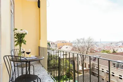 Image de Bairro Alto 3Bdr Top viewpoint flat! Great Wi-Fi!