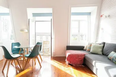 Image de Lisbon beautiful small penthouse w/ Ac!