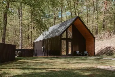 Image de The Kinky Cabin Adult Themed A-Frame