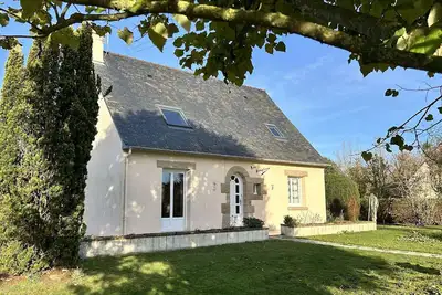 201 - Maison rénovée à 5min de Sables-D'or