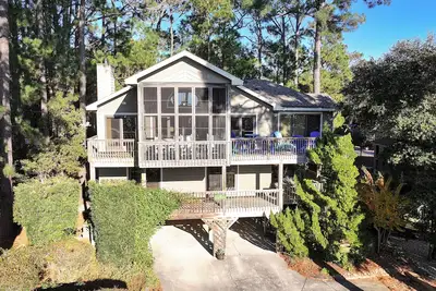 Image de Soundside-Resort Amenities, Comm Pool-322, Out of Bounds