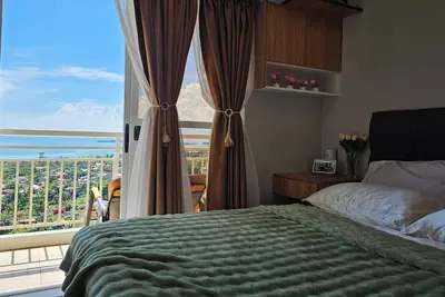 Image de One-of-a-Kind Ultra-Luxury. In-Suite Jacuzzi, Massage Chair & Breathtaking Vista