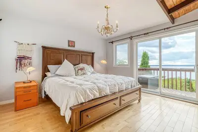 Image de Waterfront Furnished 4-Season Cottage 40 min from Ottawa