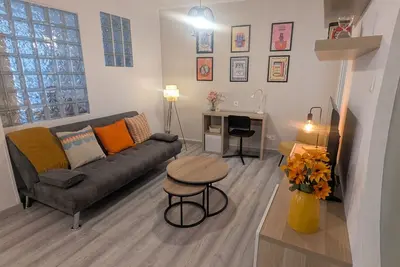 Image de 659a Centrally located apartment for 3 people