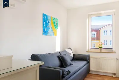 Image de Cozy vacation apartment with Wlan & parking space - only 450 m to the sandy beach