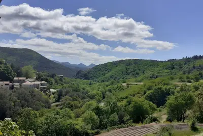 Image de Maison de vacances individuelle au calme avec vue montagne et jardin privé