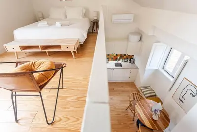 Image de Tranquil & Central Duplex with Rooftop Terrace