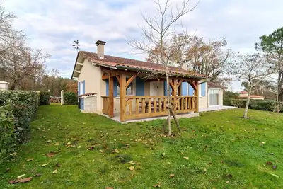 Image de Maison de vacances 'Gite Des 3 Étangs' avec terrasse privée, jardin privé et Wi-Fi
