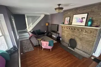 Image de Charming 3-bedroom house walkable to Short North Arts District and Osu Campus!