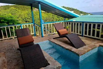 Image de NewMoon, cozy and chic, unique villa with pool