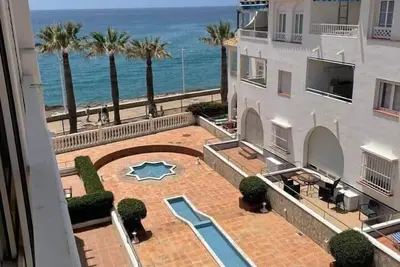 Image de Fuentes de Nerja C 2f