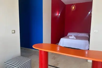 Image de 80's in Casablanca- retro apartment,