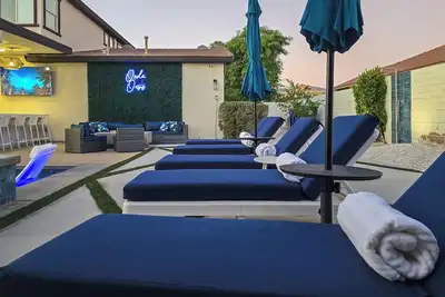 Image de 7 Br/5 Kings Resort: Huge Pool/Spa, Game Room, Ev Charger, Near Festivals & Golf