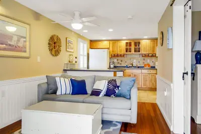 Image de Coastal Wells Beach Condo | Walk to the Ocean | Family-Friendly