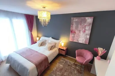 Image de Villa 5 bedroom - Big Garten, Fitness, Mountain view, Playroom, Free Parking