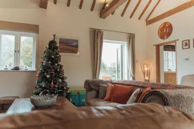 Image de Stunning Idyllic 2-Bed Cottage for a Luxury Retreat in the Countryside