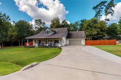 Image de Cape Royale 3br Estate by Lake Livingston