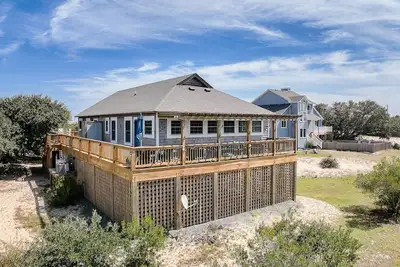 Image de Corolla/Carova 4x4 Beach Cottage 7minwalk to beach