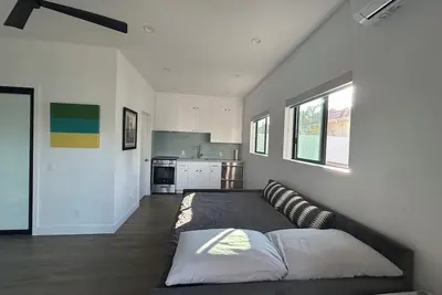 Image de Luxury Casita with Top-Tier Jacuzzi