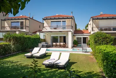 Image de Sunny Exclusive Ena – Villa with Private Pool & Sea Views