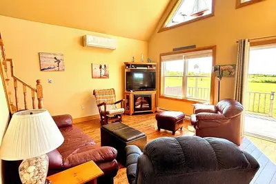 Image de Cottage with great view close to beach and amenities