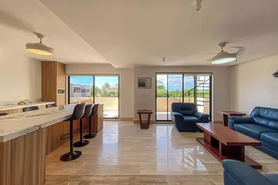 Image de 2 Bedroom Tropical Paradise near the Beach