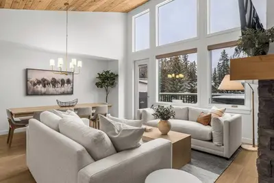 Image de Spring Creek Vacations 4 Br Villa Tmv12