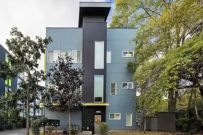 Image de Modern 3br Retreat, Minutes to Swedish & Downtown