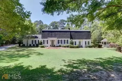 Image de Modern Studio just 10 minutes to Gsu with Kitchenette