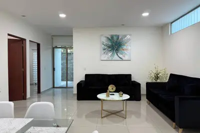 Image de Spacious accommodation with excellent location