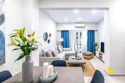 Image de 25% - Filikis Eterias11 · Vibrant Contemporary Apt In Kallithea District