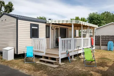 Image de Mobil home spacieux, terrasse, 3 chambres à Saint-Hilaire-de-Riez