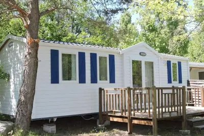 Image de Mobil Home 40m² avec Terrasse - 3 Chambres