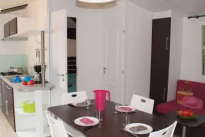 Image de Mobil-home pour 6 personnes avec terrasse